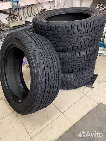Toyo Tranpath MPZ 215/70 R16