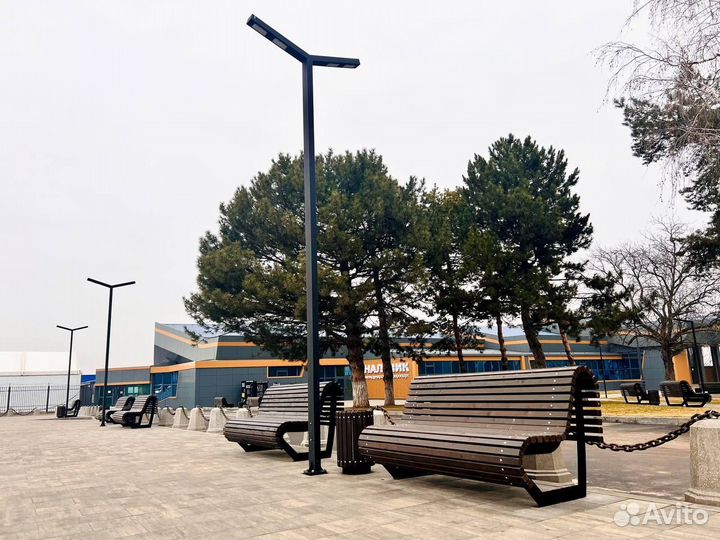 Скамейка уличная