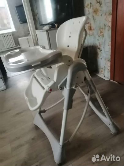 Стул для кормления