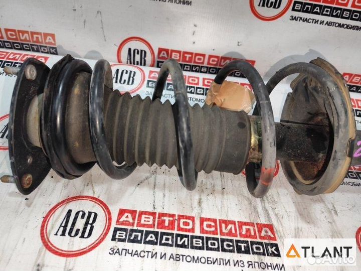 Стойка передняя правая toyota vitz