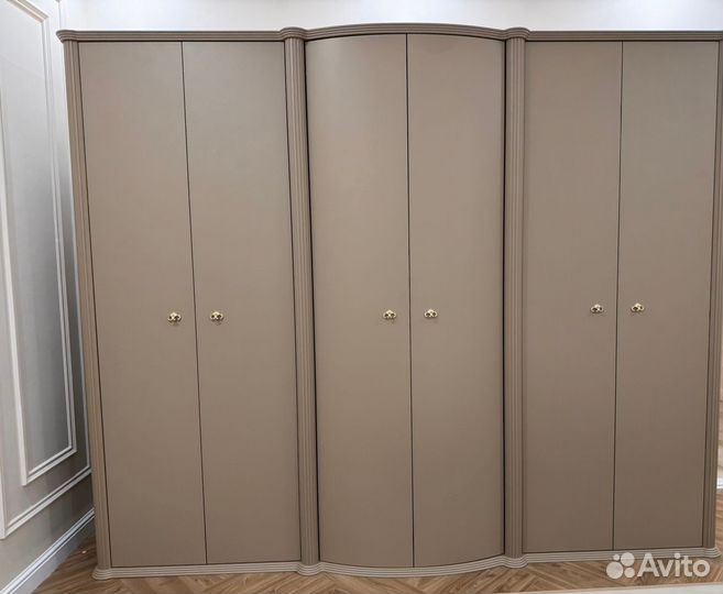 Спальный гарнитур София