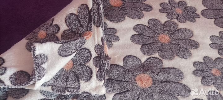 Пледы и покрывало 180х200