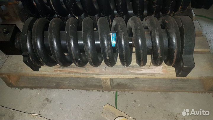 Натяжитель гусеницы Caterpillar 324