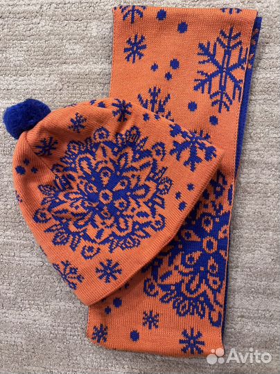 Комплект шапка и шарф