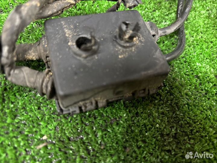 Датчик ABS передний Bmw 5-Series F10 N55B30A 2014