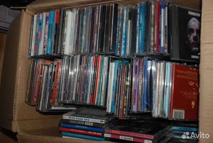 Музыка на CD аудио,мр 3,DVD,винил