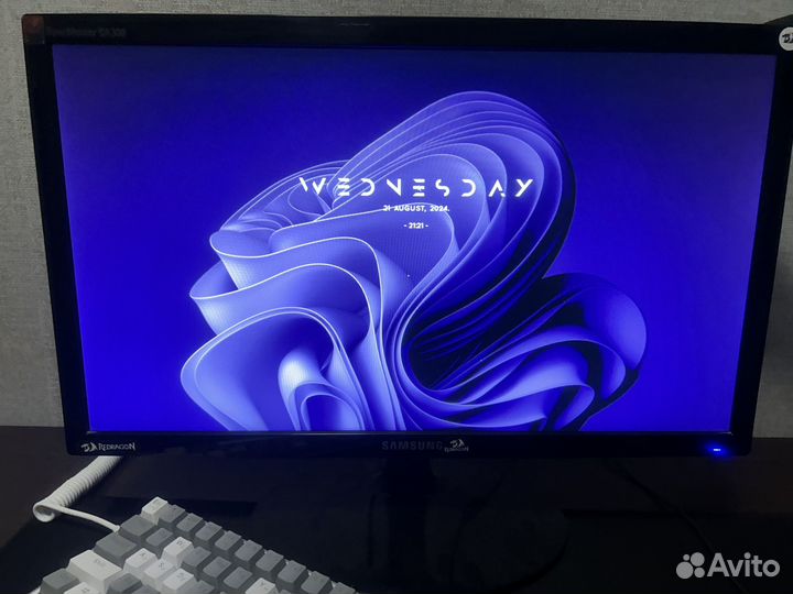 Монитор samsung syncmaster300