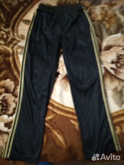 Спортивные брюки