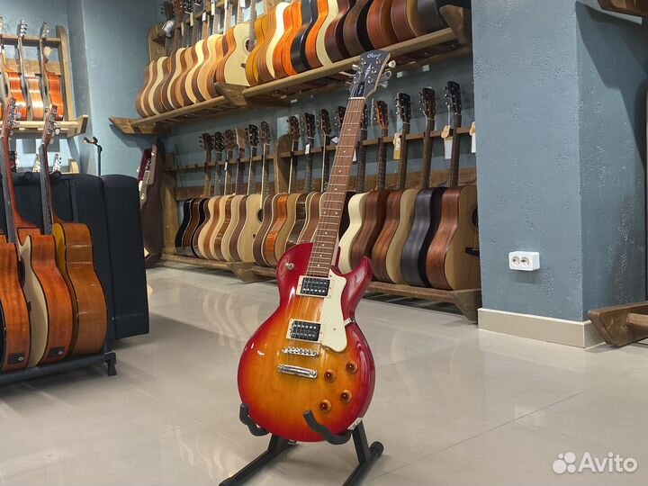 Cort CR100 Электрогитара