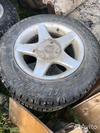 Литые диски r16
