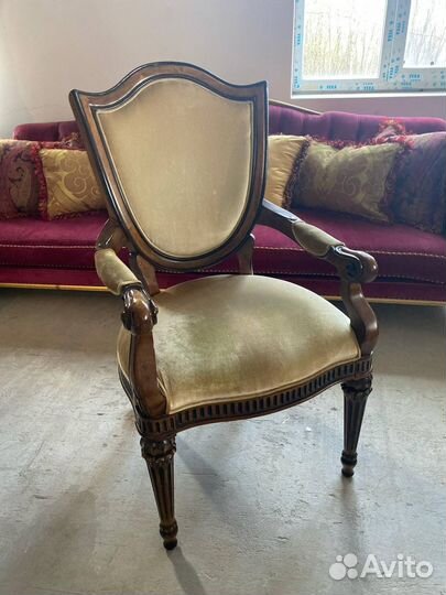 Полукресло США