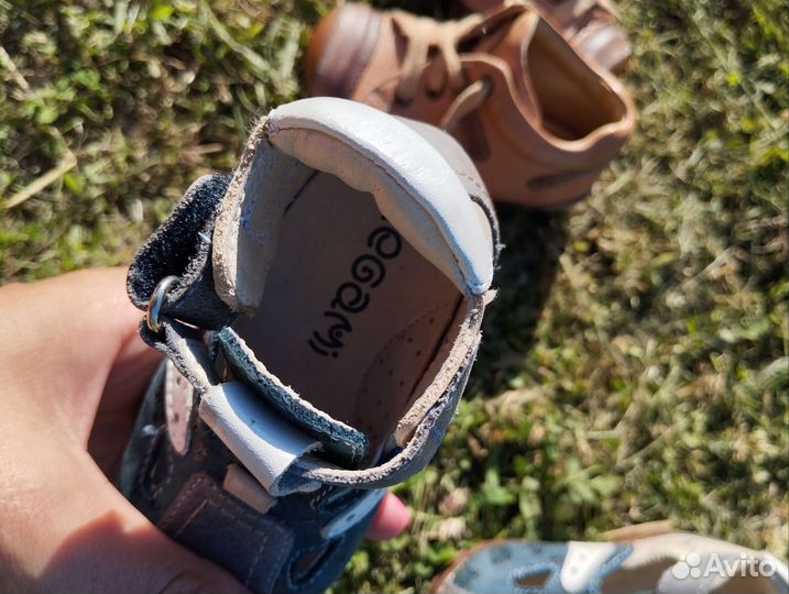 Пакет фирменной обуви на первый шаг