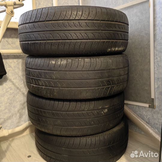 Cooper CS4 Touring 195/60 R15