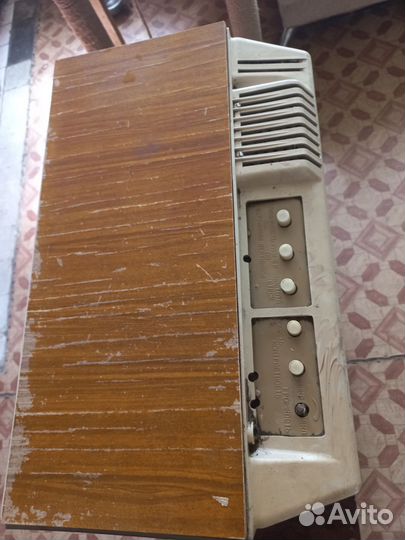 Телевизор Садко 302