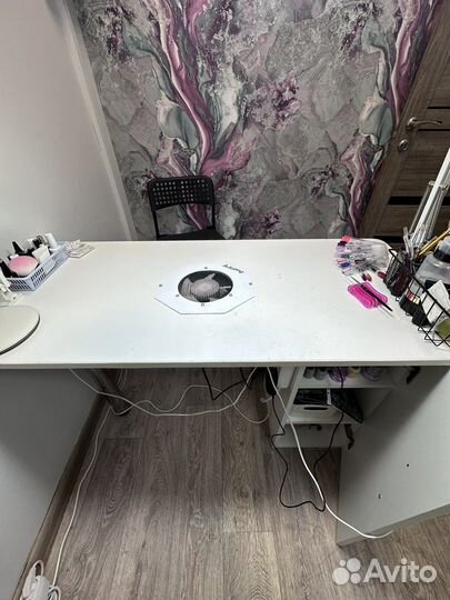 Стол для маникюра