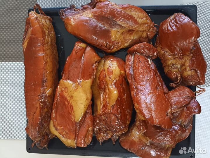 Копченое мясо и колбаса собственного производства