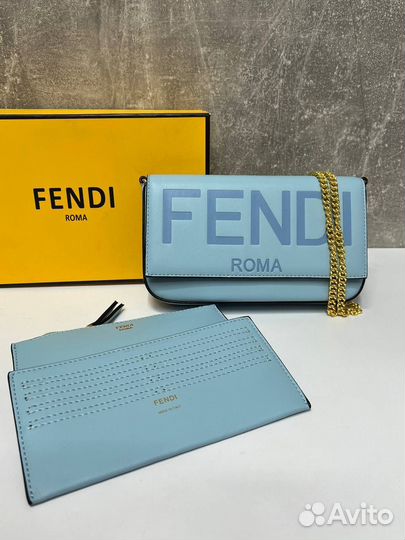 Клатч fendi