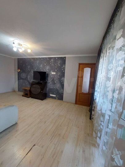 2-к. квартира, 45 м², 5/5 эт.