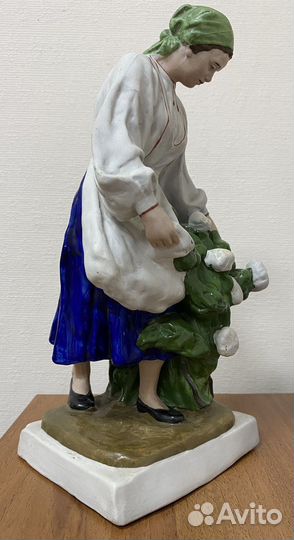 Статуэтка Сборщица хлопка артель Керамик