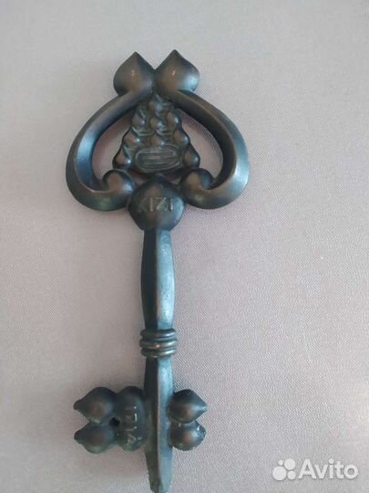 Антикварный старинный Ключ