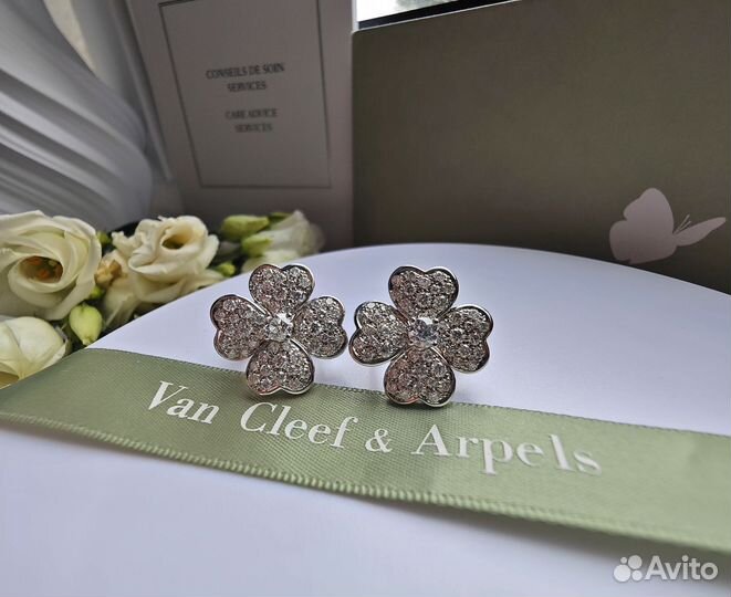 Серьги Van Cleef Cosmos