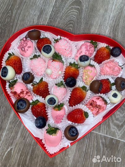 Клубника в шоколаде маме подарок
