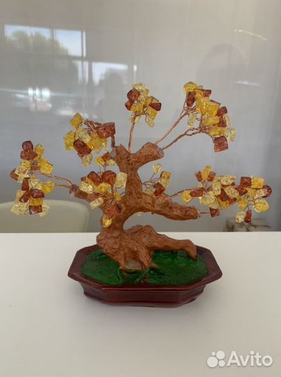 Дерево счастья с натуральными камнями: сердолик, а