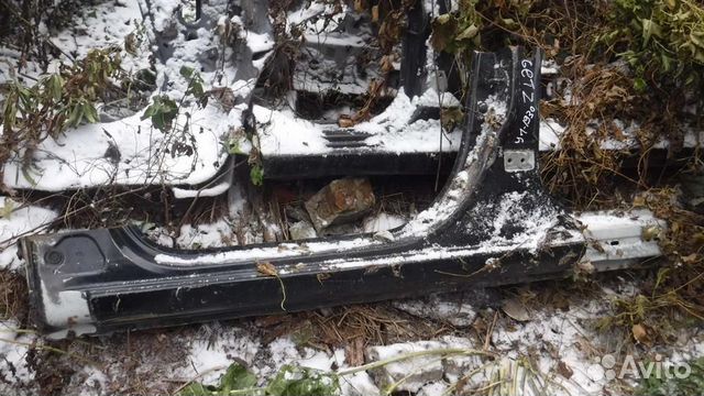 Порог со стойкой левый Hyundai Getz 2002-2011