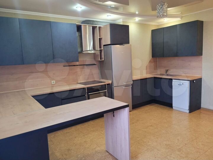 3-к. квартира, 114,2 м², 5/14 эт.