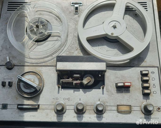 Магнитофон астра 207