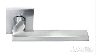 Дверная ручка kaffee Morelli на квадратной накладк