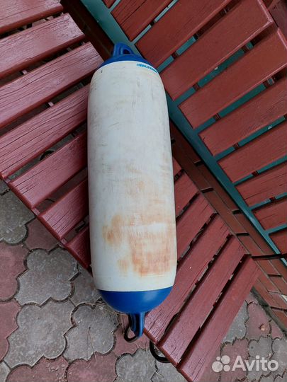 Кранец надувной