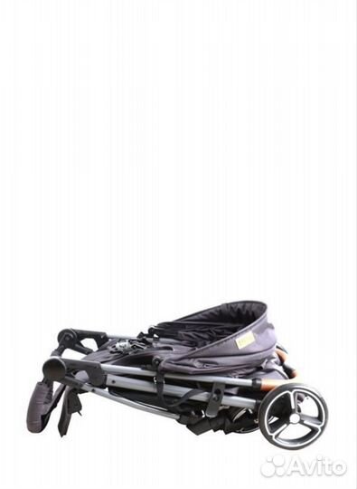 Новая прогулочная коляска