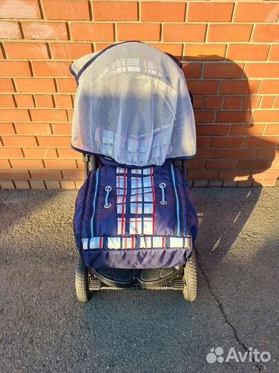 Прогулочная коляска трансформер