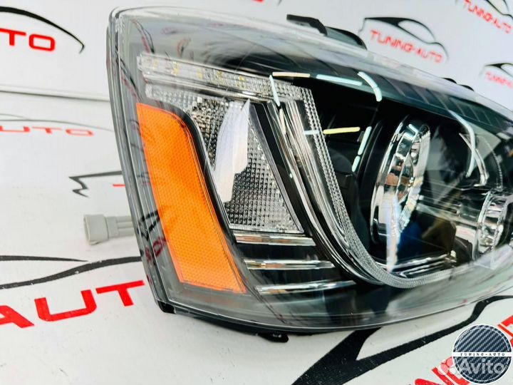 Фары Toyota Highlander 2000-2007