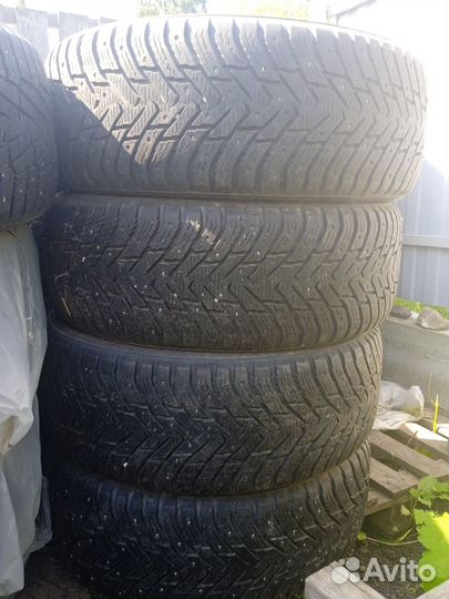 Nokian Tyres Hakkapeliitta 8 SUV 255/55 R20 110T