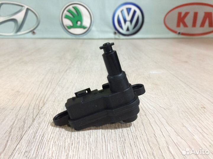 Замок бензобака Karoq Kodiaq Tiguan Touareg Touran