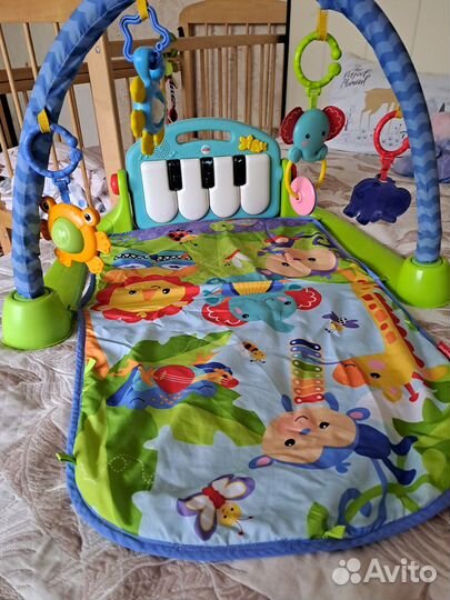Развивающий коврик fisher price с пианино