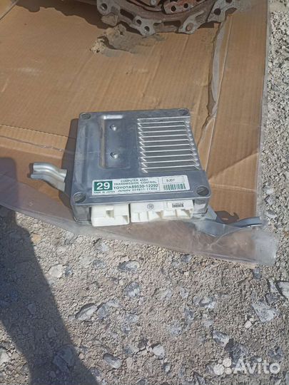 Коробка робот с актуатором и эбу Тойота Каролла