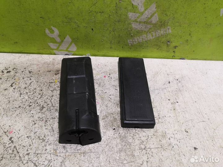 Кожух Мерседес Бенз 210 Е-класс