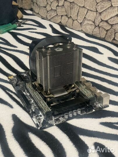 Материнская плата с процессором и памятью + SSD