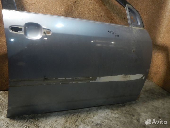 Дверь передняя правая Toyota Corolla