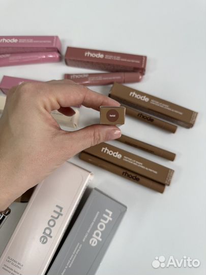 Карандаш для губ Rhode