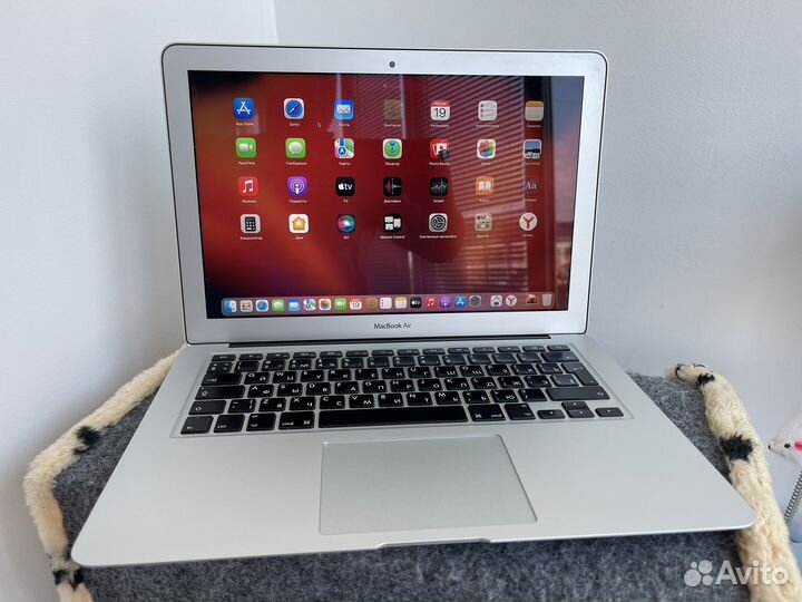 Apple MacBook Air 13 2015(2017) 512gb как новый