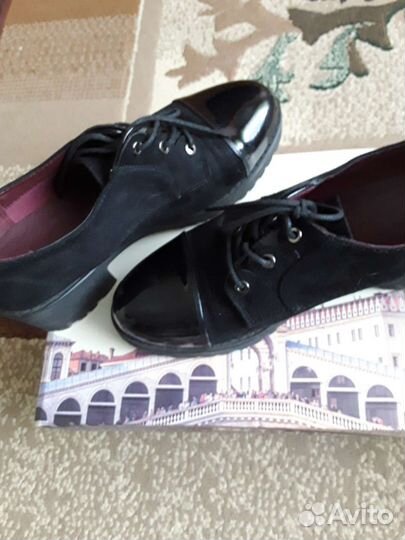 Обувь женская 40 пакетом