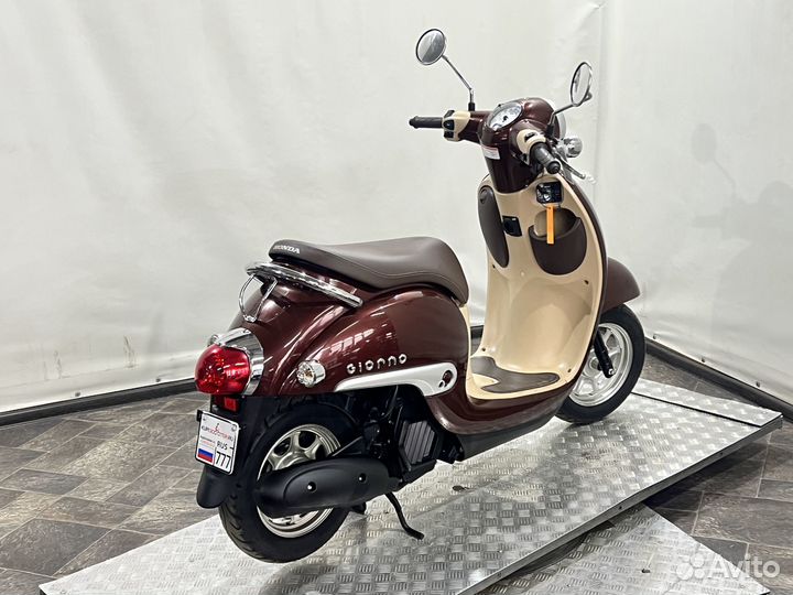 Скутер Honda Giorno AF77