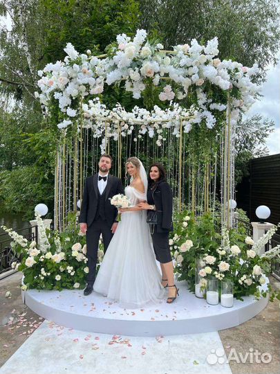 Свадебная арка-ротонда в аренду под ключ