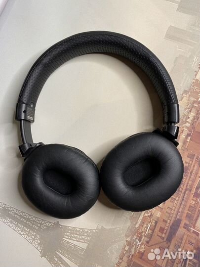 Беспроводные наушники