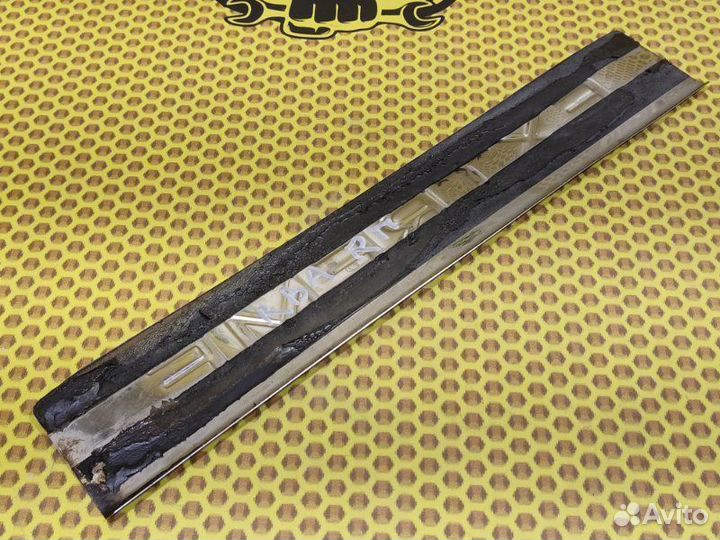 Накладка порога декоративная Renault Kaptur