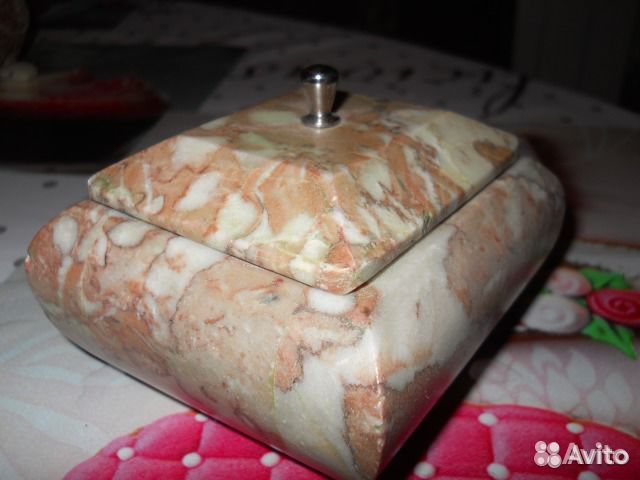 Шкатулки и табакерки
